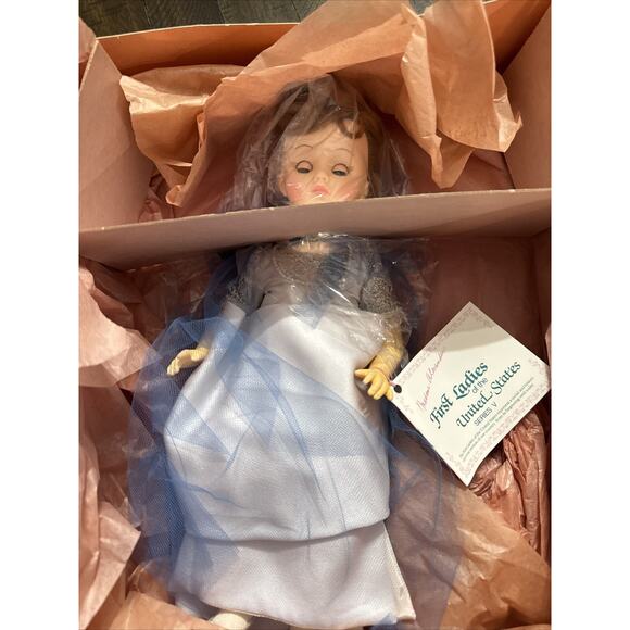 Madame Alexander First Ladies Doll Florence Harding w/ Box & Tag - Picture 6 of 8